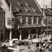 AK Freiburg, Marktplatz, Weinstuben, Kaufhaus, Marktstände, ungelaufen