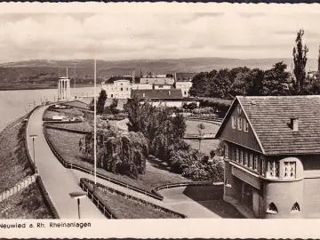 AK Neuwied am Rhein, Rheinanlagen, gelaufen 1952